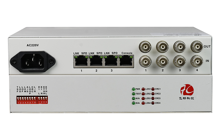 飞畅科技-4E1转3FE+1路console网管（桌面式） 协议转换器